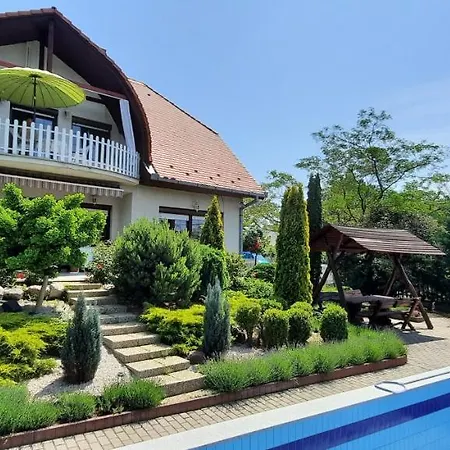 Resort Kati 2*